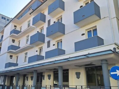 BELLARIA IGEA MARINA (NORTH RIMINI) BARGAIN!!