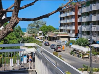 FOR SALE // FOR RENT - HOTEL Esperia