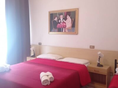 FOR SALE // FOR RENT - HOTEL Esperia